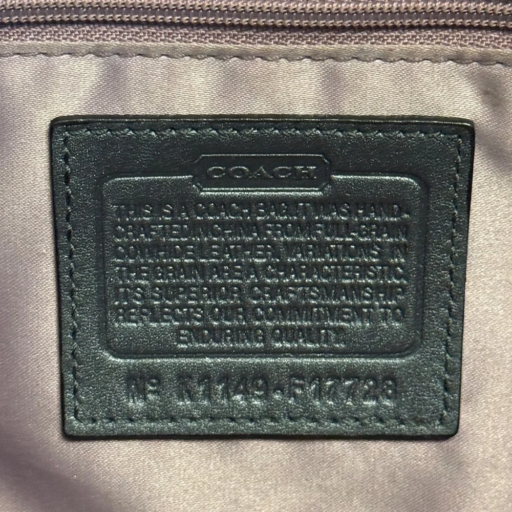 COACH 🔥 Olive Green Op Art Embossed Patent Leather East West Gallery Tote